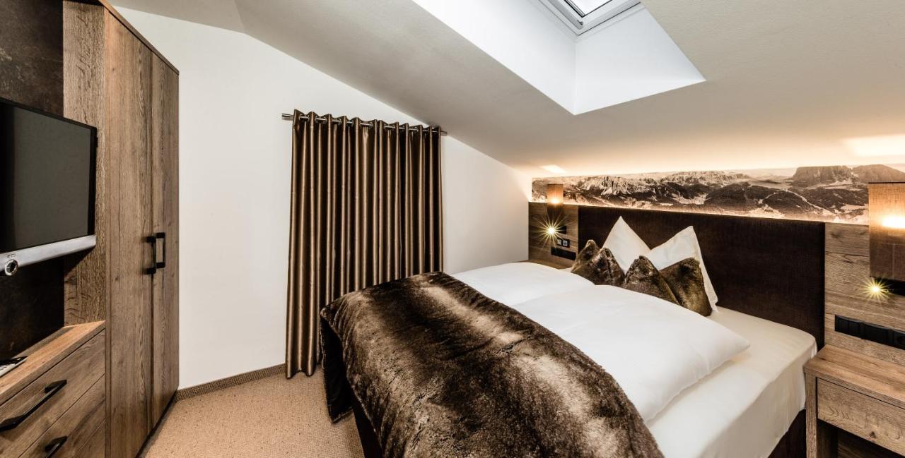 סלבה די ואל גרדנה Apartments Villa Gardena - Gardenahotels מראה חיצוני תמונה