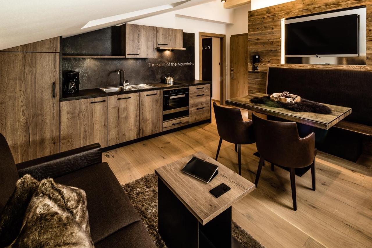 סלבה די ואל גרדנה Apartments Villa Gardena - Gardenahotels מראה חיצוני תמונה