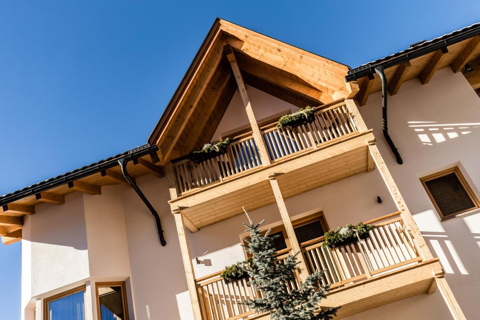 סלבה די ואל גרדנה Apartments Villa Gardena - Gardenahotels מראה חיצוני תמונה